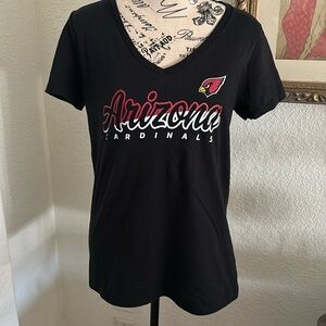 NWT Women's Small Arizona Cardinals T-shirt